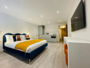 Designer Studio in Edinburgh with Free Parking